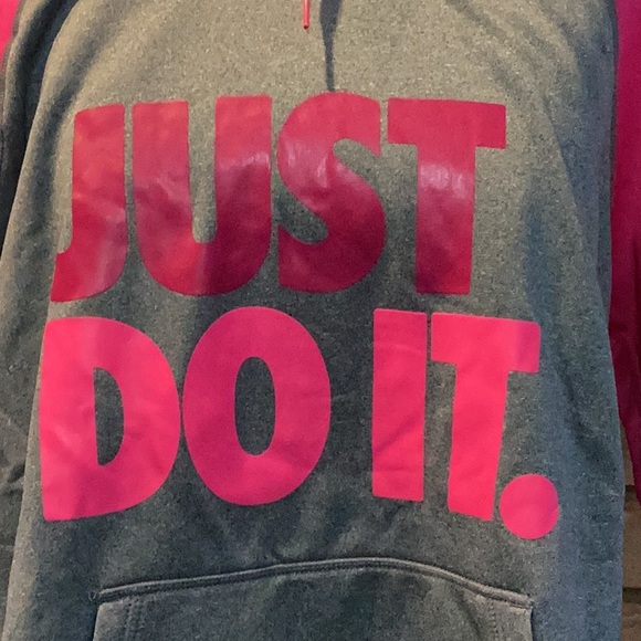 Nike Gray Hoodie with Pink 'Just Do It' Print therma-fit - Picture 2 of 8